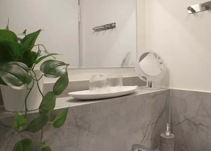 Kernsanierte Moderne Helle Wohlfuehloase Appartamento *