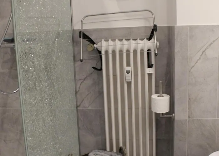 Appartamento Kernsanierte Moderne Helle Wohlfuehloase Hilden